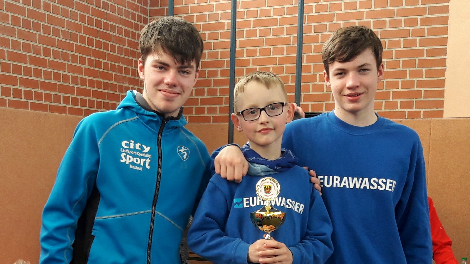 Laufcupsaison bei lausig kalten Bedingungen gestartet