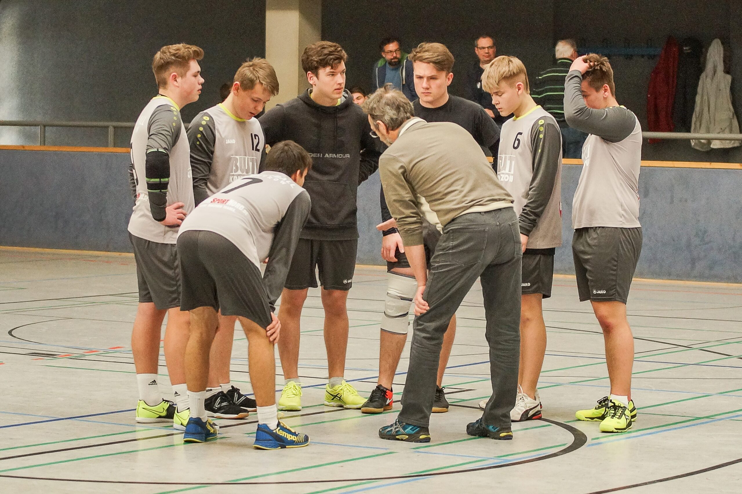 Faustball:  Platz 6 bei der DM U18m für den GSC