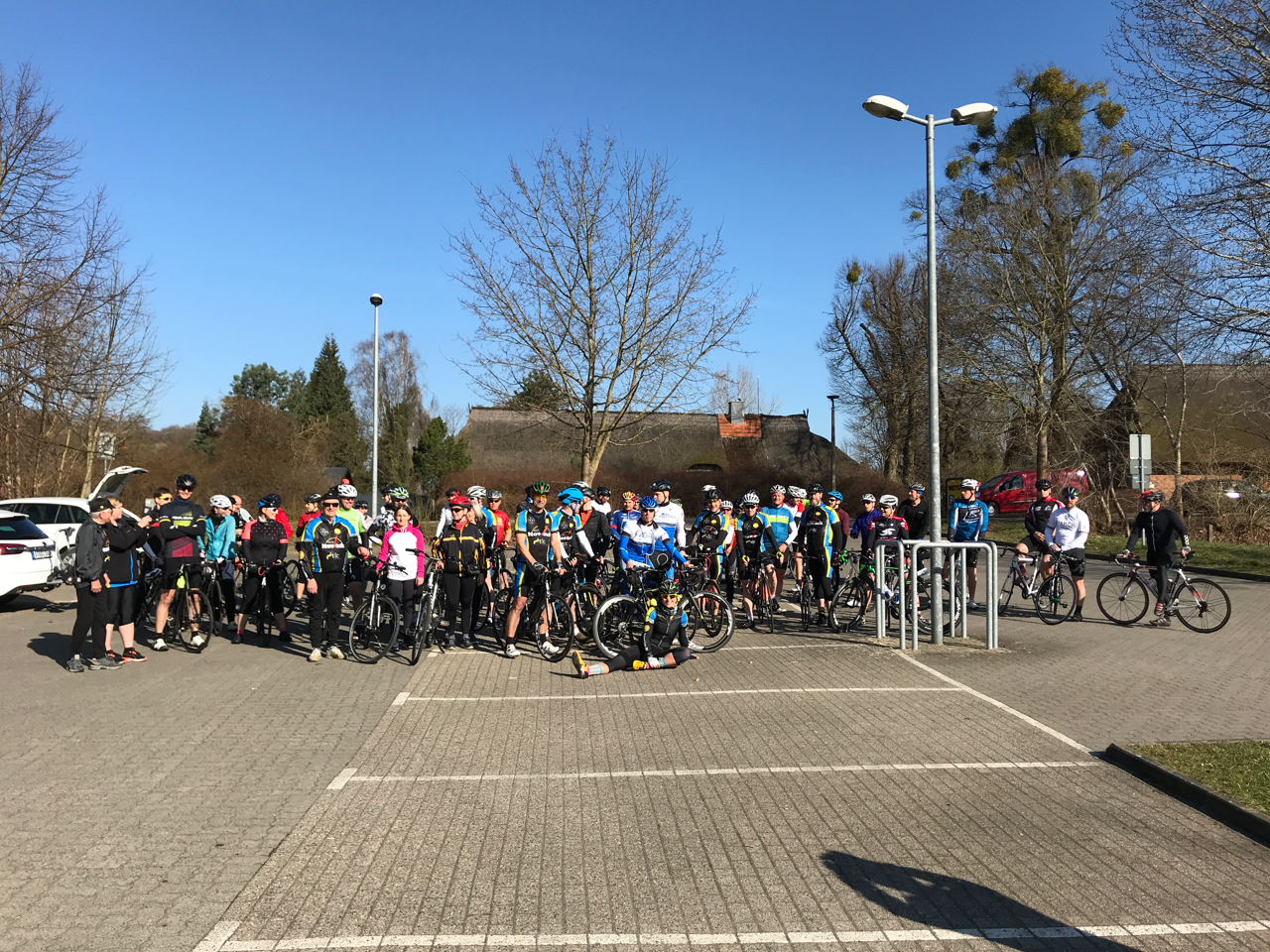 Anradeln bei strahlendem Sonnenschein am 08.04.2018