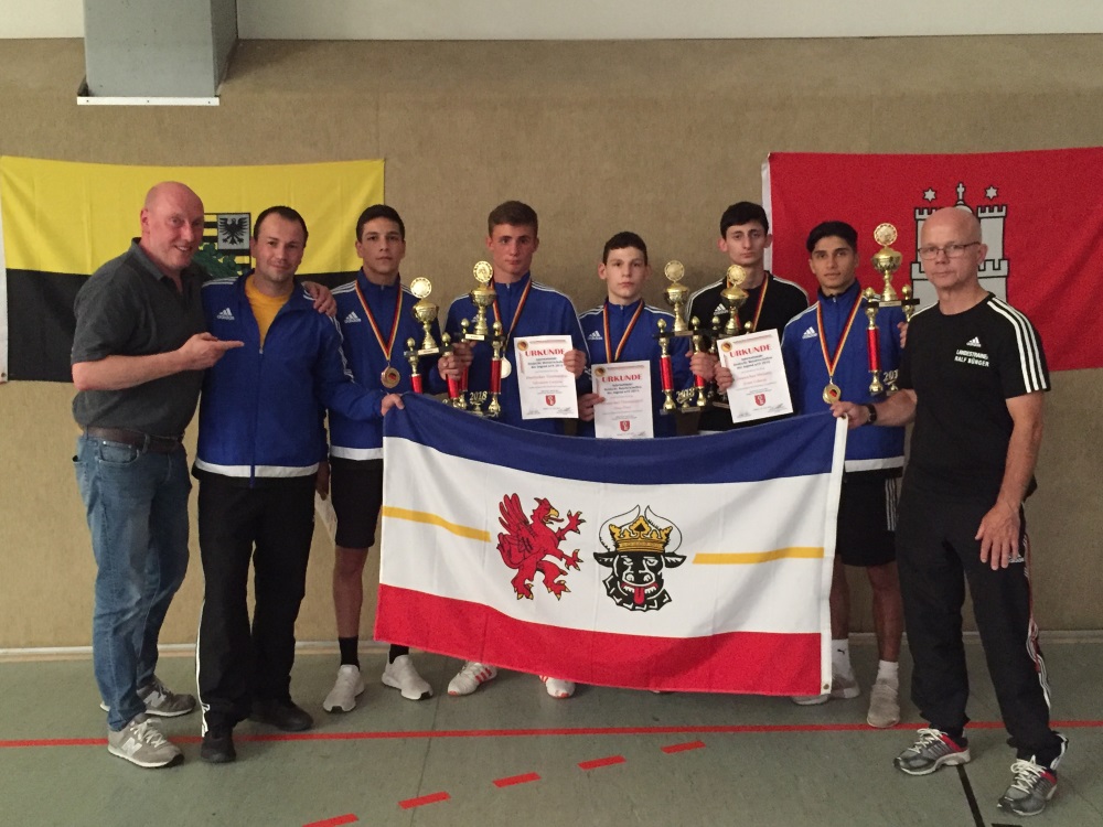 Ein Deutscher Meistertitel und drei Silbermedaillen für den Boxclub TRAKTOR