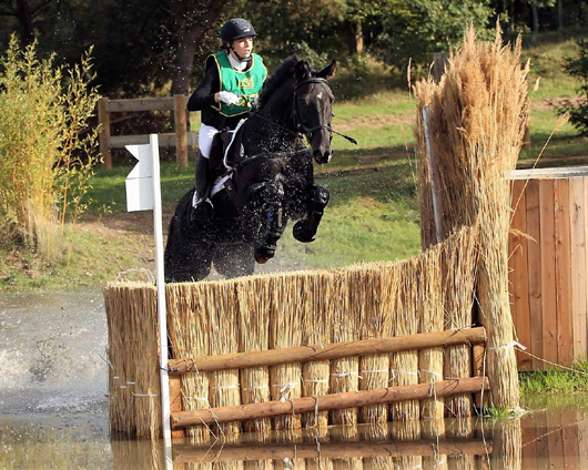 Emma Kümmel Vierte im CIC1*