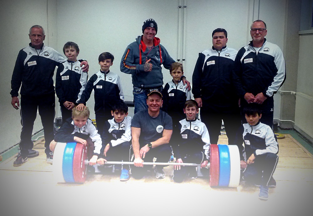 Ex-Olympionike zu Gast bei Schweriner Gewichthebern