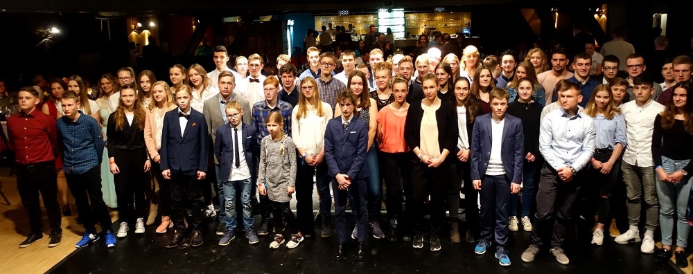 Erfolgreichste Nachwuchssportler*innen aus MV in Stralsund zu Gast