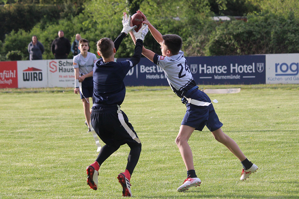 Saisonstart fĂĽr die Blue Stars-Junior und Senior Flags