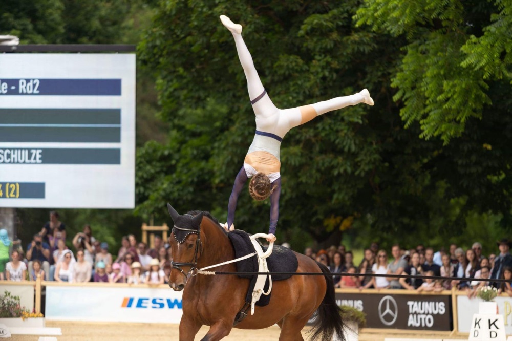 Alina Roß international hoch erfolgreich