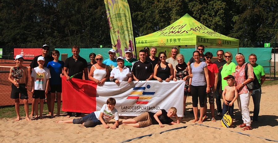 Schweriner Tennis-Club 1908 eröffnet Beach Tennis Anlage