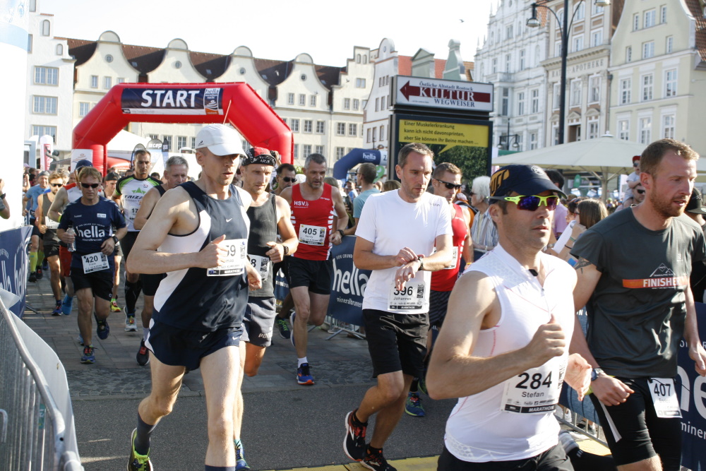 Schnell und viel – 17. hella marathon nacht rostock