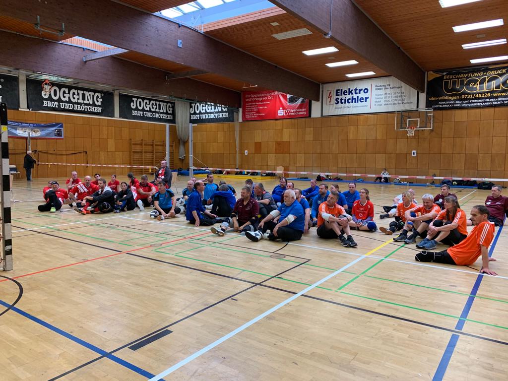Neubrandenburger Sitzballer holen Turniersieg in Ulm