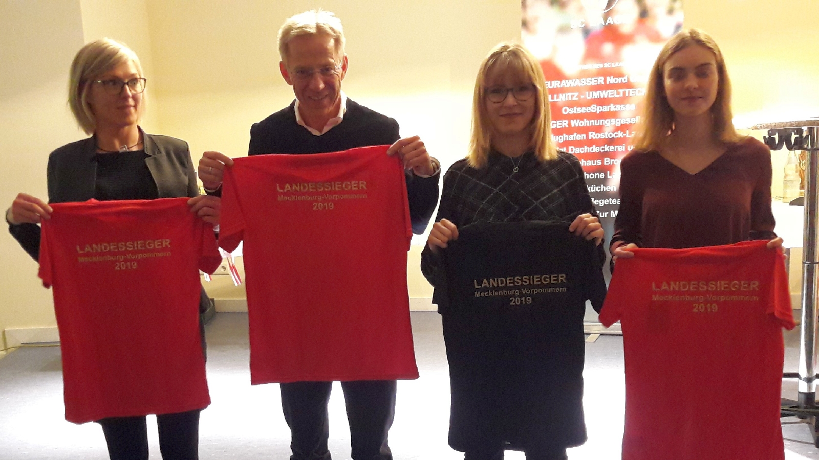 Jahresabschluss-Party bis spät in die Nacht