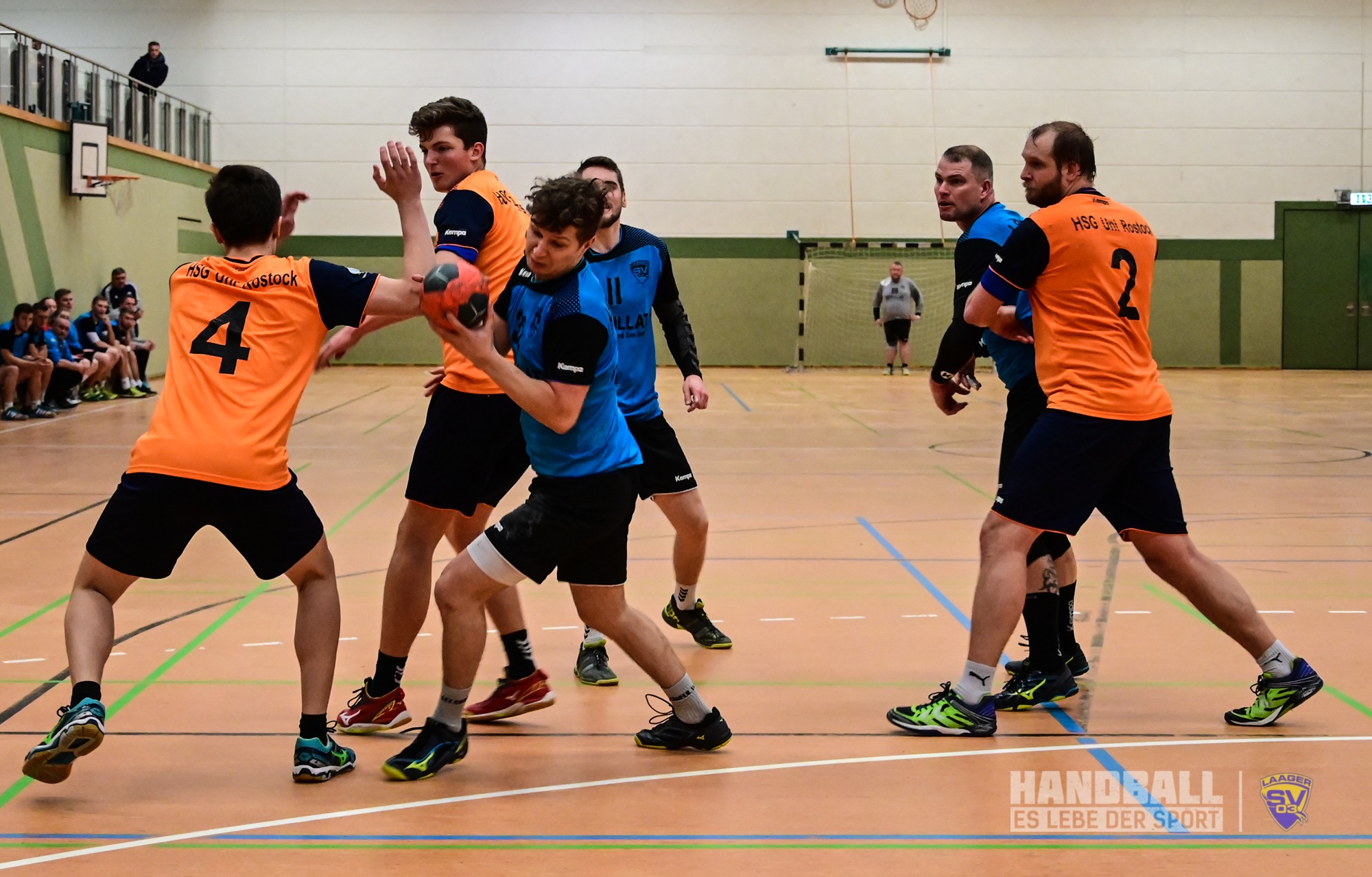 Laager SV 03 – HSG Uni Rostock 21:21 (13:9)