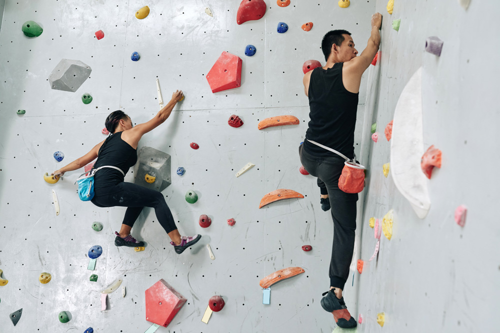 Die Trendsportart Bouldern: Neue Dimensionen erklettern