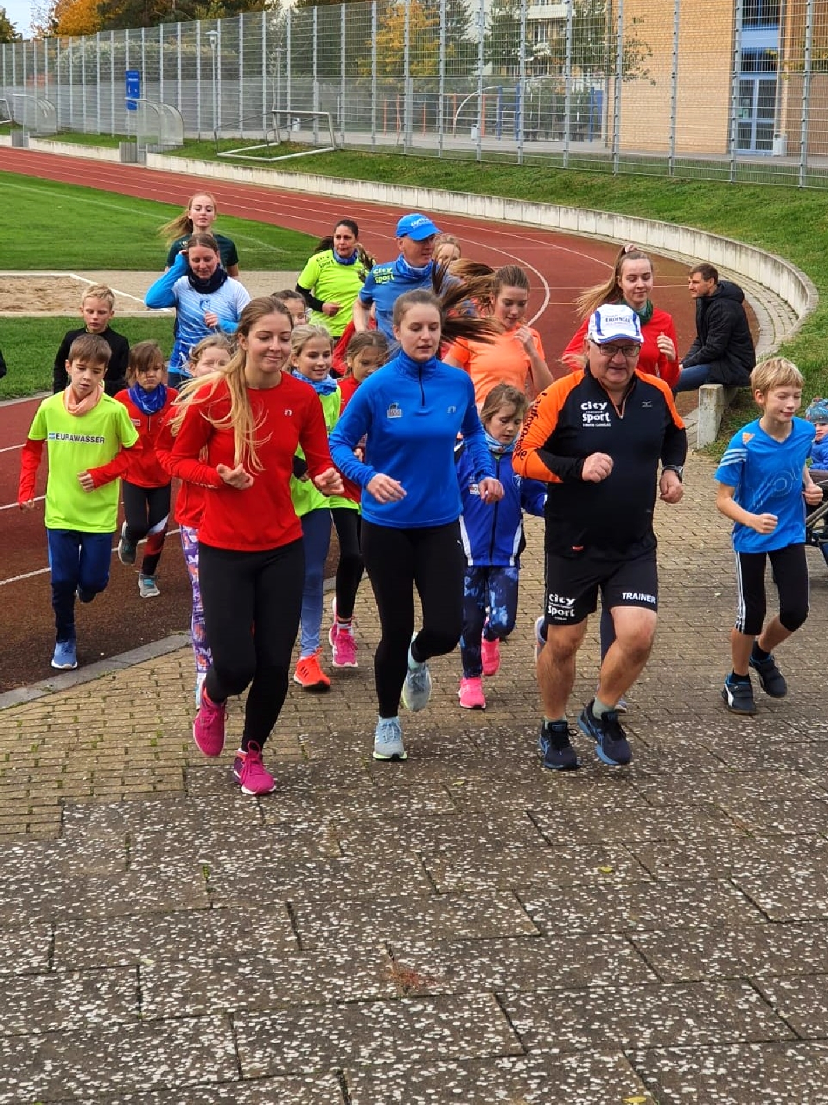 Laufcup-Abschluss-Lauf für über 140 Ausdauersportler in und durch Laage