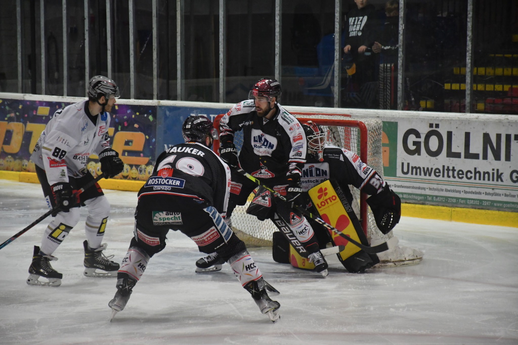 Piranhas 6:5 nach Verlängerung gegen die Crocodiles Hamburg