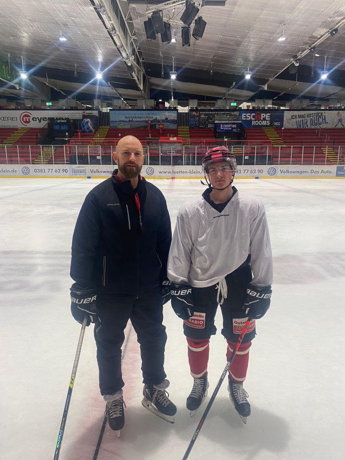 Stürmertalent verstärkt die Piranhas