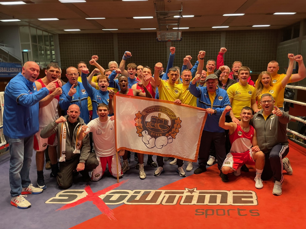 Traktor-Boxer zähmen starke Münchner Löwen