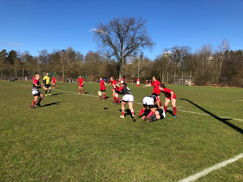 Rugby-Frauen holen ersten Sieg in Hamburg