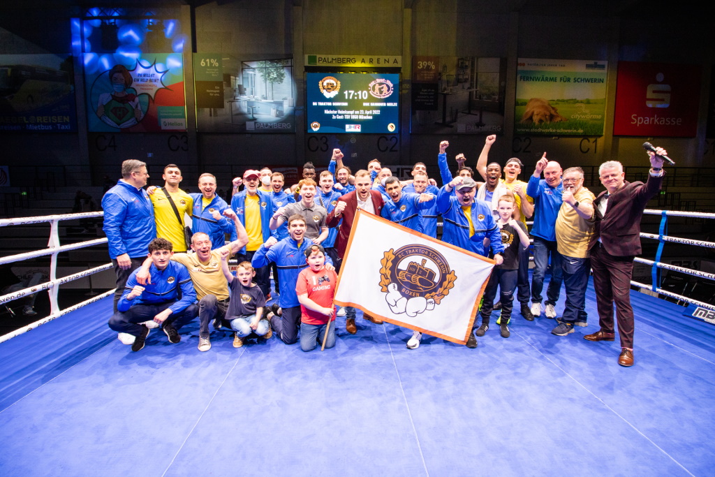 Hannover gerät unter Traktor-Räder