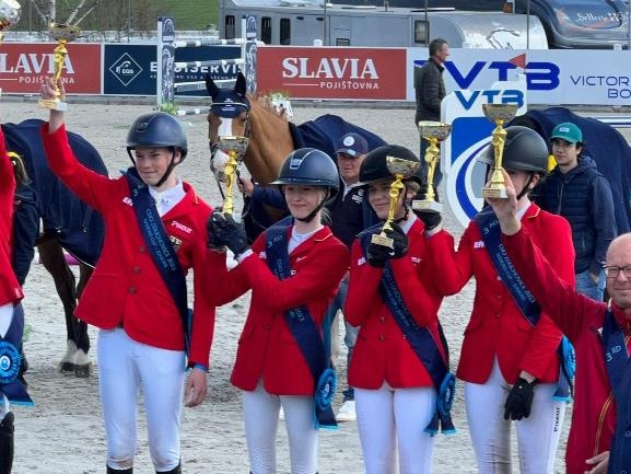 Hendrik Greve wird Dritter im Mannschafts-Nationenpreis