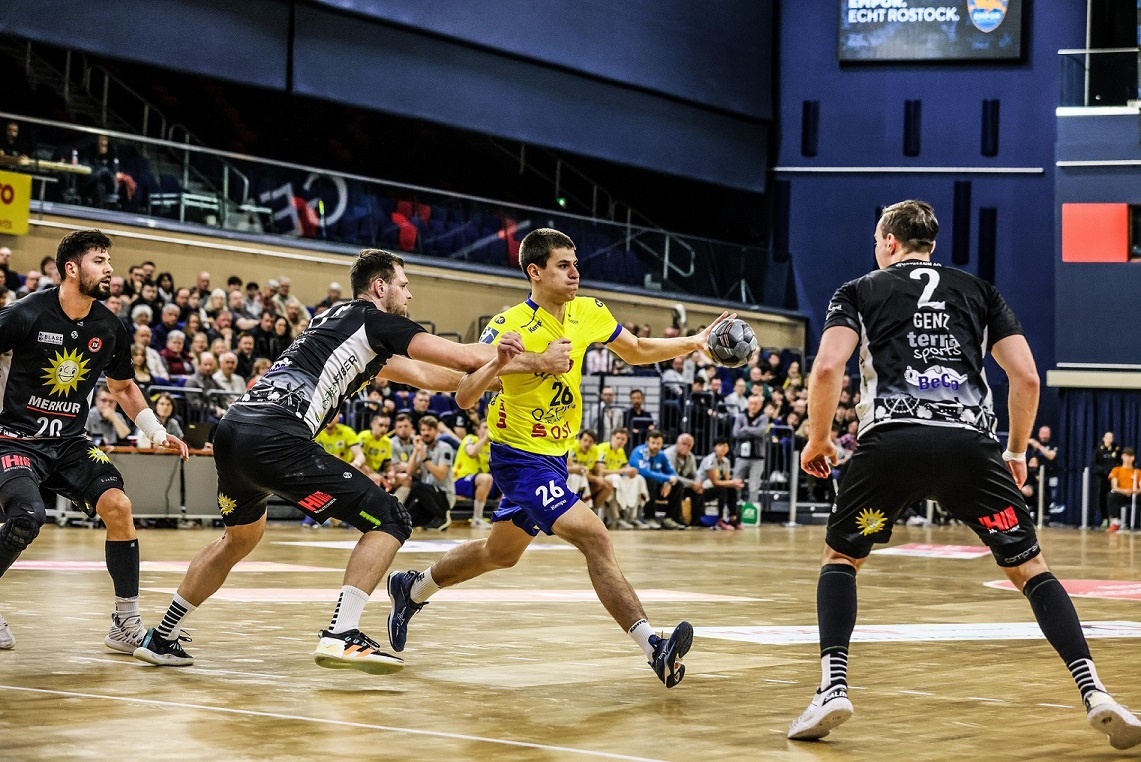 Empor bindet Alexander Schütze bis 2025