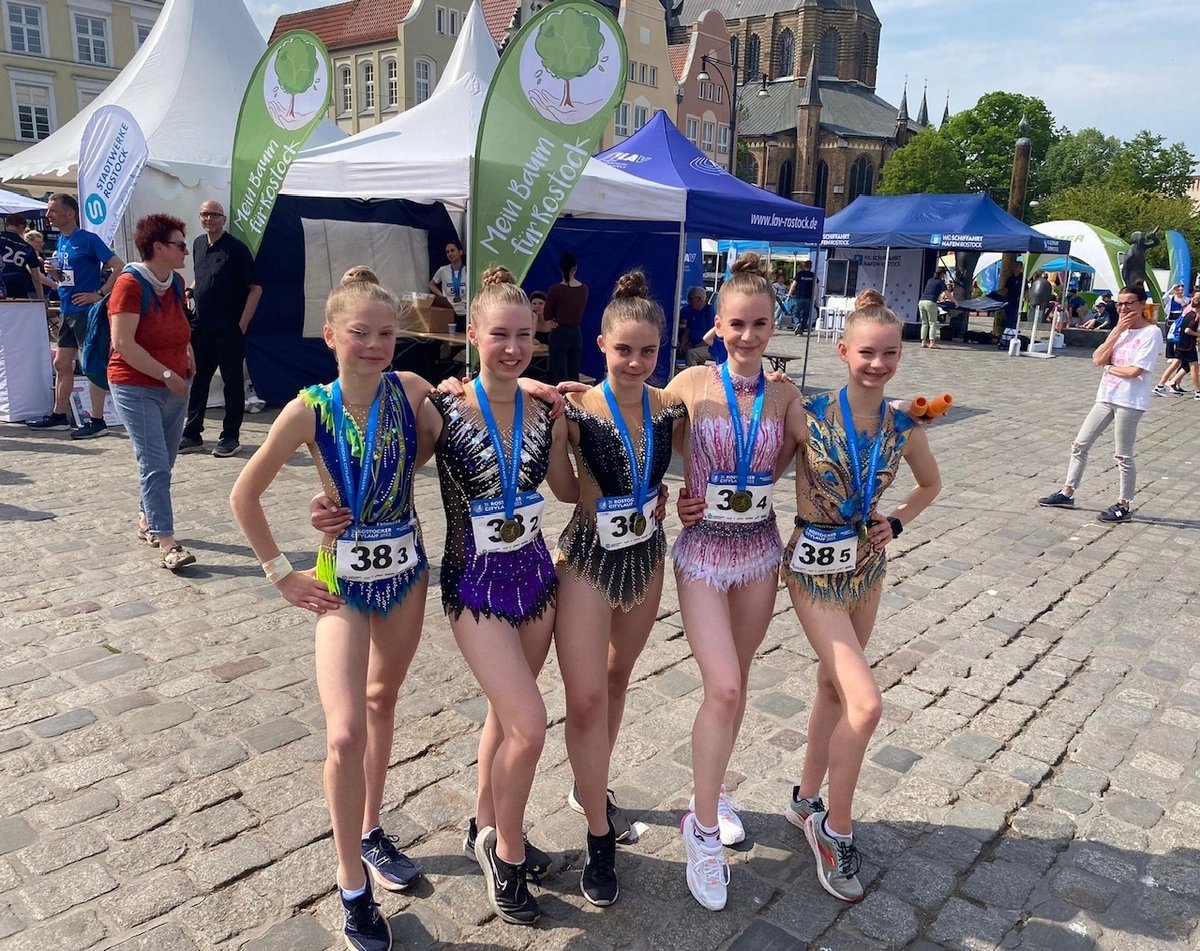 „Das A-Team“ gewinnt Preis für bestes Laufkostüm