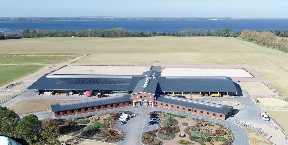 Springsport-Reisewelle Richtung Hohen Wieschendorf rollt