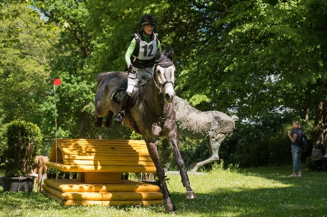 Malin Hansen-Hotopp mit Mannschaft siegreich in Aachen