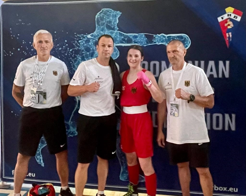 U17-EM: Traktor-Boxerin Penelope Grochau hat Bronze sicher