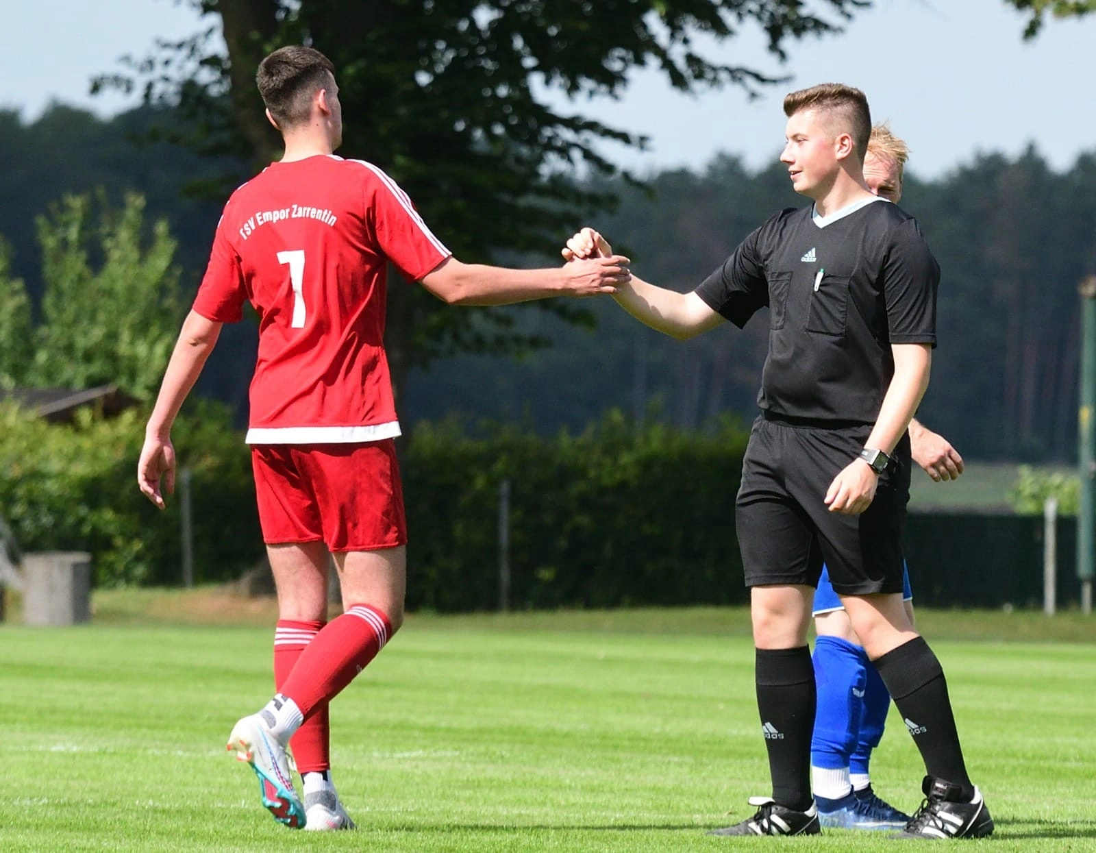 Pfiffige Spielleiter gesucht – werde Schiedsrichter*in!