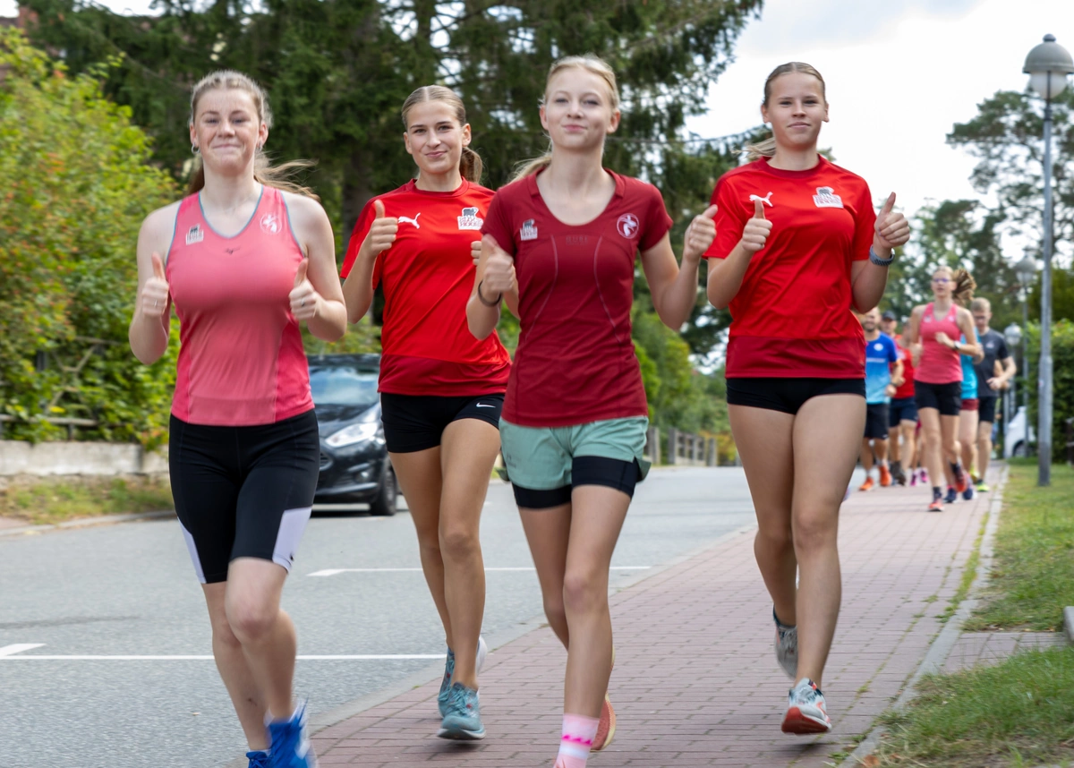Laager Wohnungsgesellschaft feiert 30. Geburtstag ganz sportlich