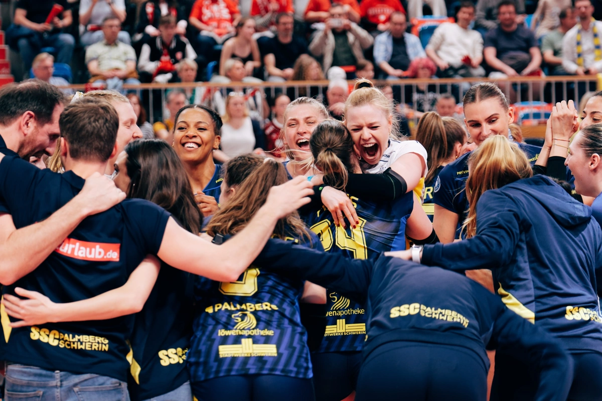 Stuttgart und Schwerin stehen im Playoff-Finale