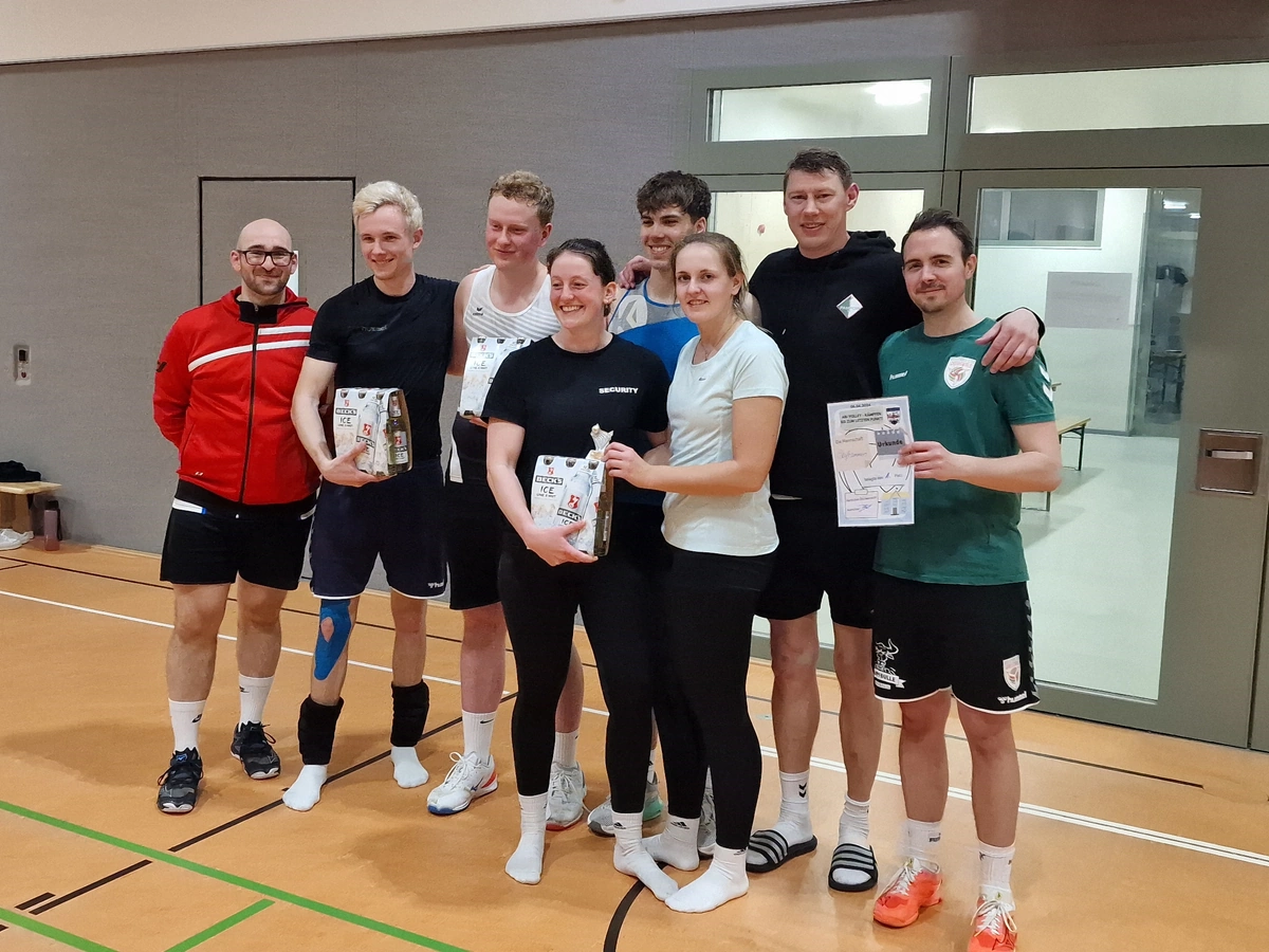 Packendes Finale zwischen Skyhammers und Volleybärenbande