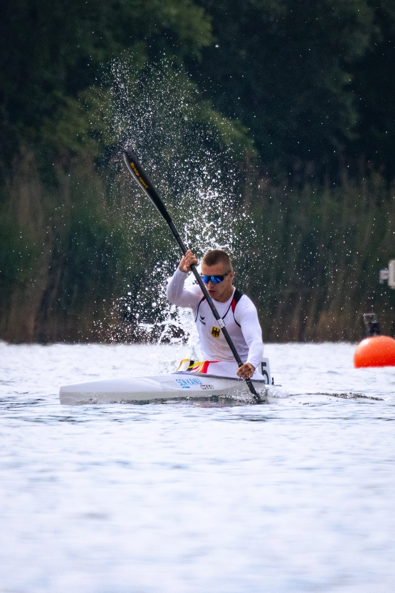 Kanu-Rennsportler holen 5 Medaillen in Bratislava