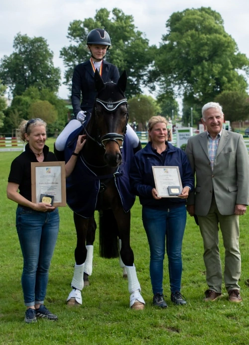 Schulz und Hansen-Hotopp erhalten Sportplakette des PSV