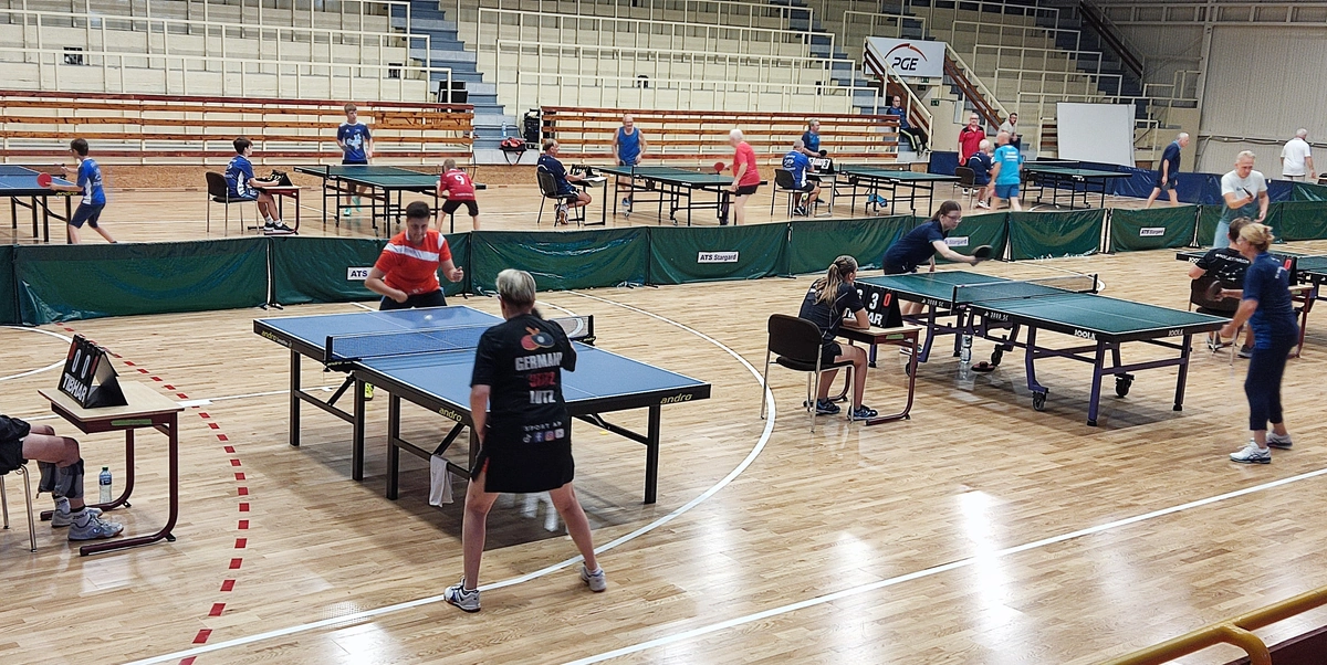 Tischtennis-Turnier in der Partnerstadt Stargard