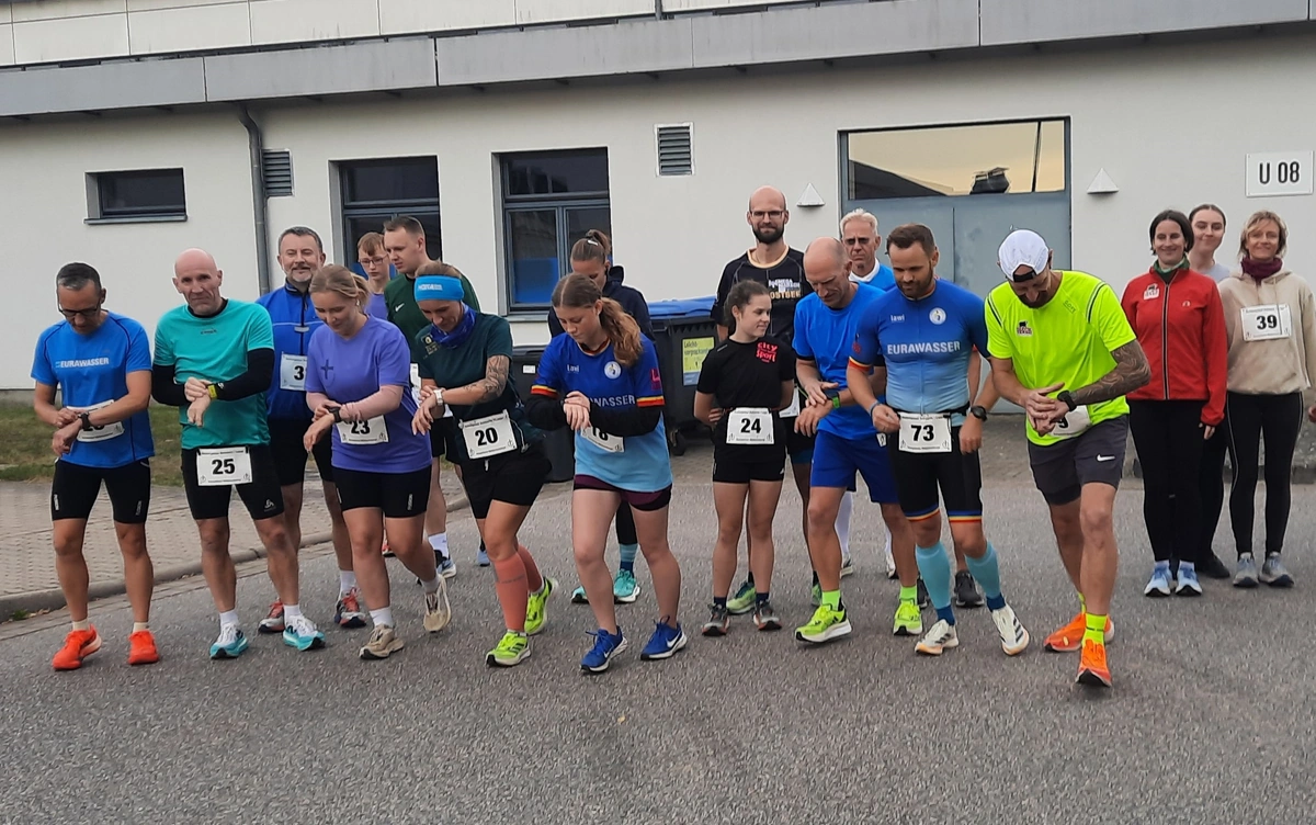 1. Kranichlauf auf dem Fliegerhorst in Laage