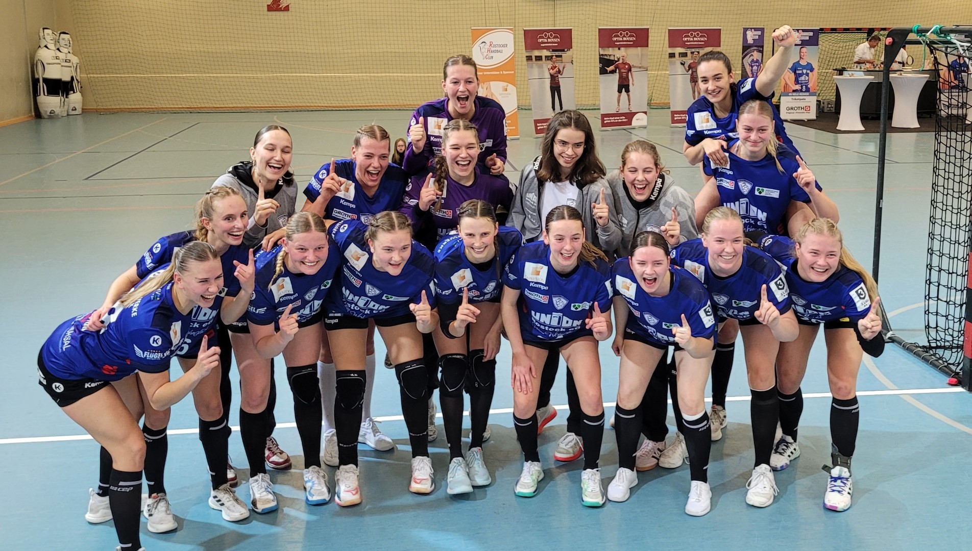 Dolphins bleiben Maß aller Dinge in dritter Liga