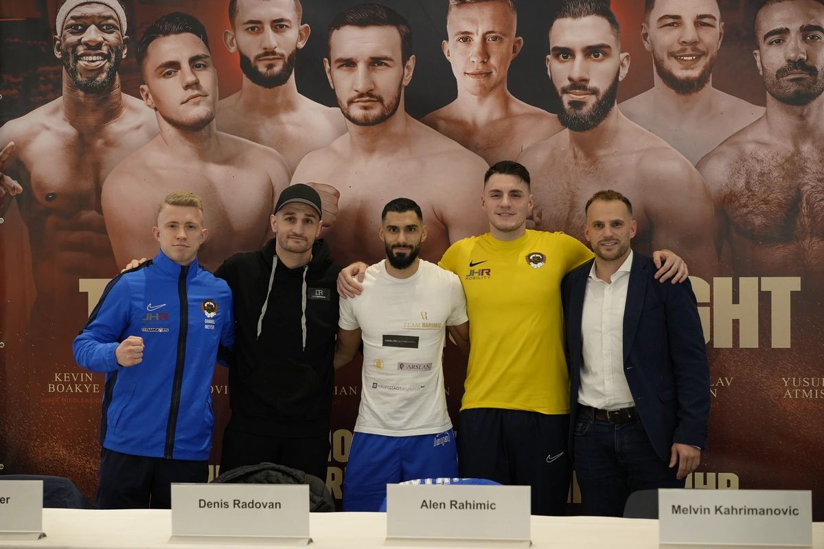 Acht Profikämpfe bei der ersten „Traktor Fight Night“