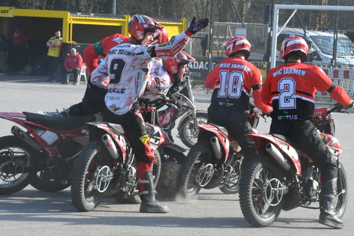 Motoball Lokalderby schon am 2. Bundesliga-Spieltag