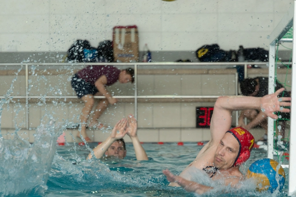 HSG-Wasserballer mit klarem Heimsieg in der Oberliga