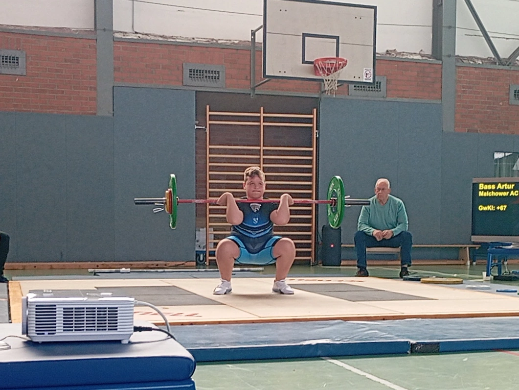 Malchower Gewichtheber-Nachwuchs verpasst Bronzeplatz