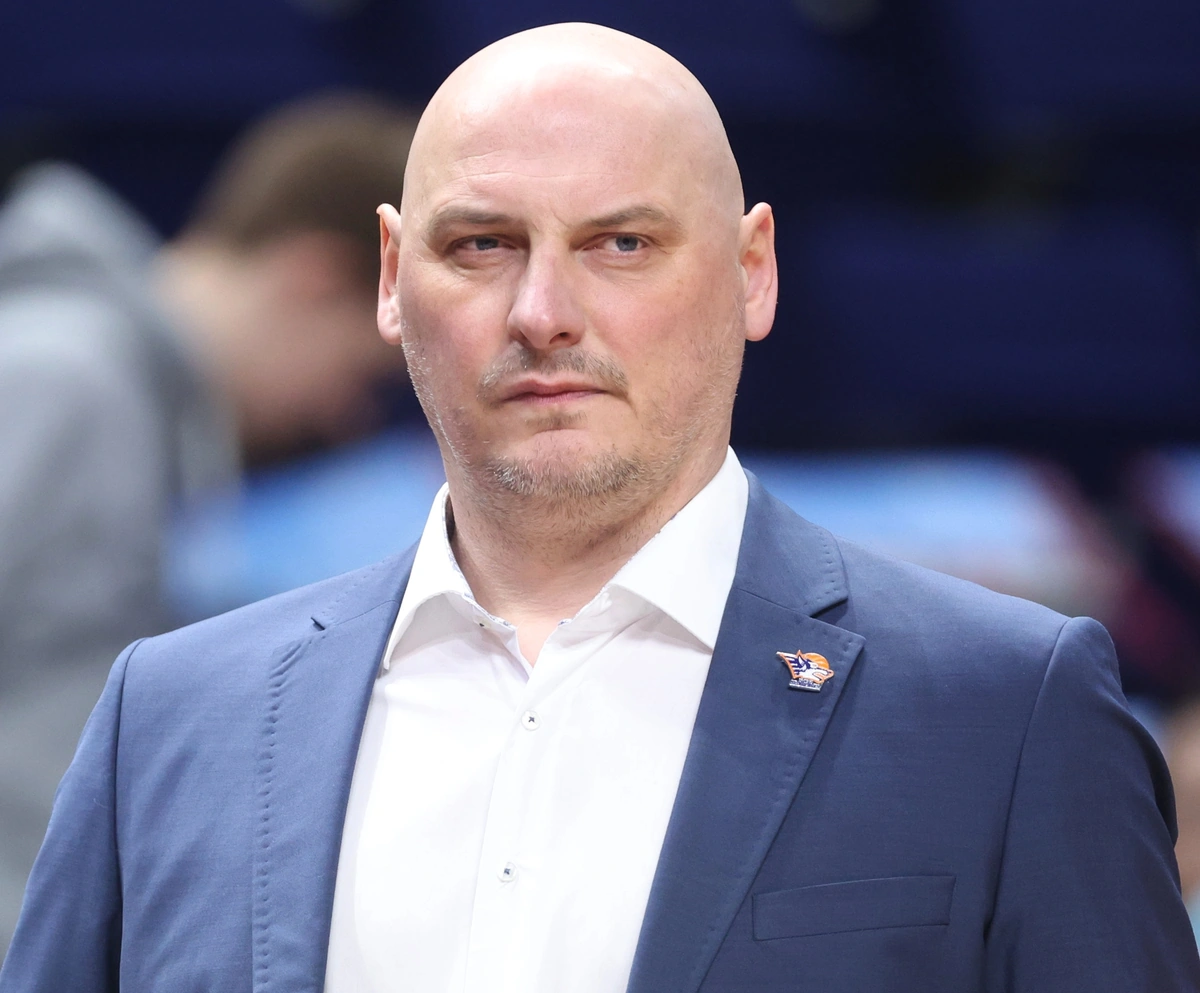 Coach Frasunkiewicz bleibt bei den SEAWOLVES