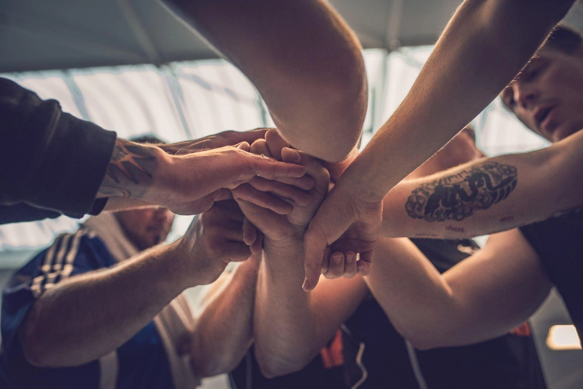 Sport statt Gewalt – Schweriner Tigers für eine bessere Zukunft