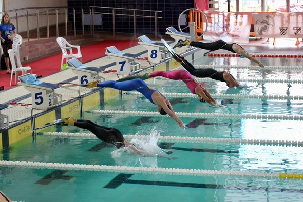 Rostocker Flossenschwimmer holen Medaillen beim Weltcup in Barcelona