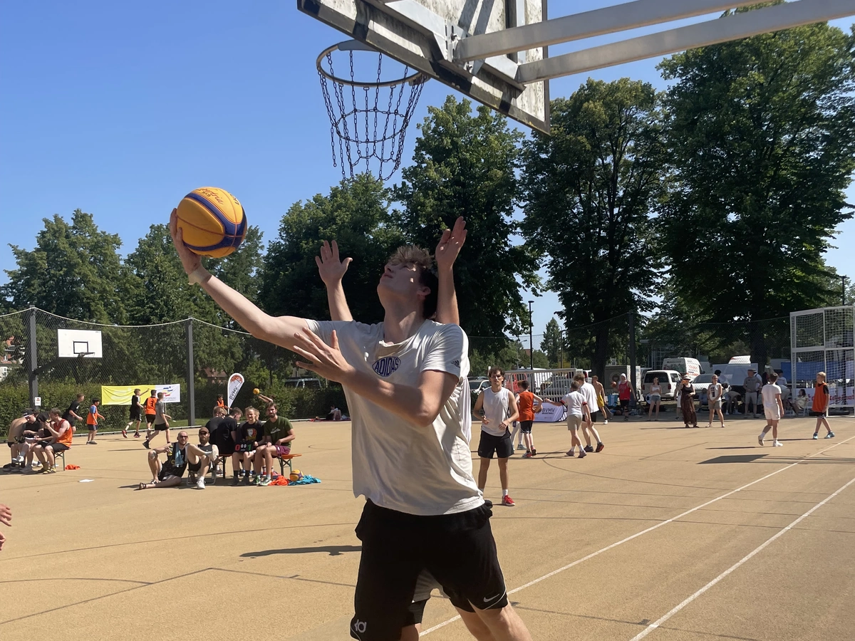 3×3 Basketball auf der BVMV Summer Tour