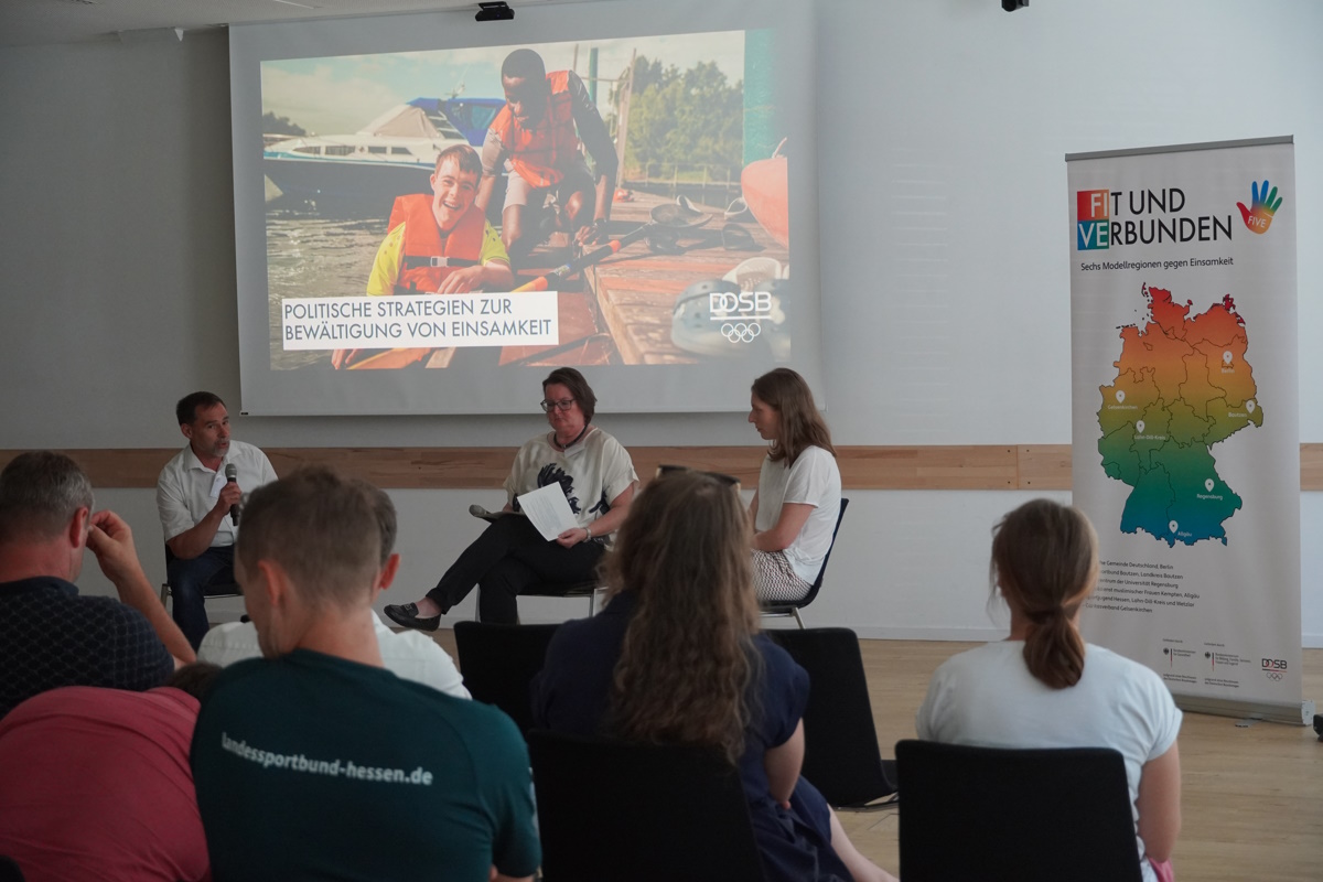 Startschuss für das Projekt „Fit und verbunden gegen Einsamkeit“­