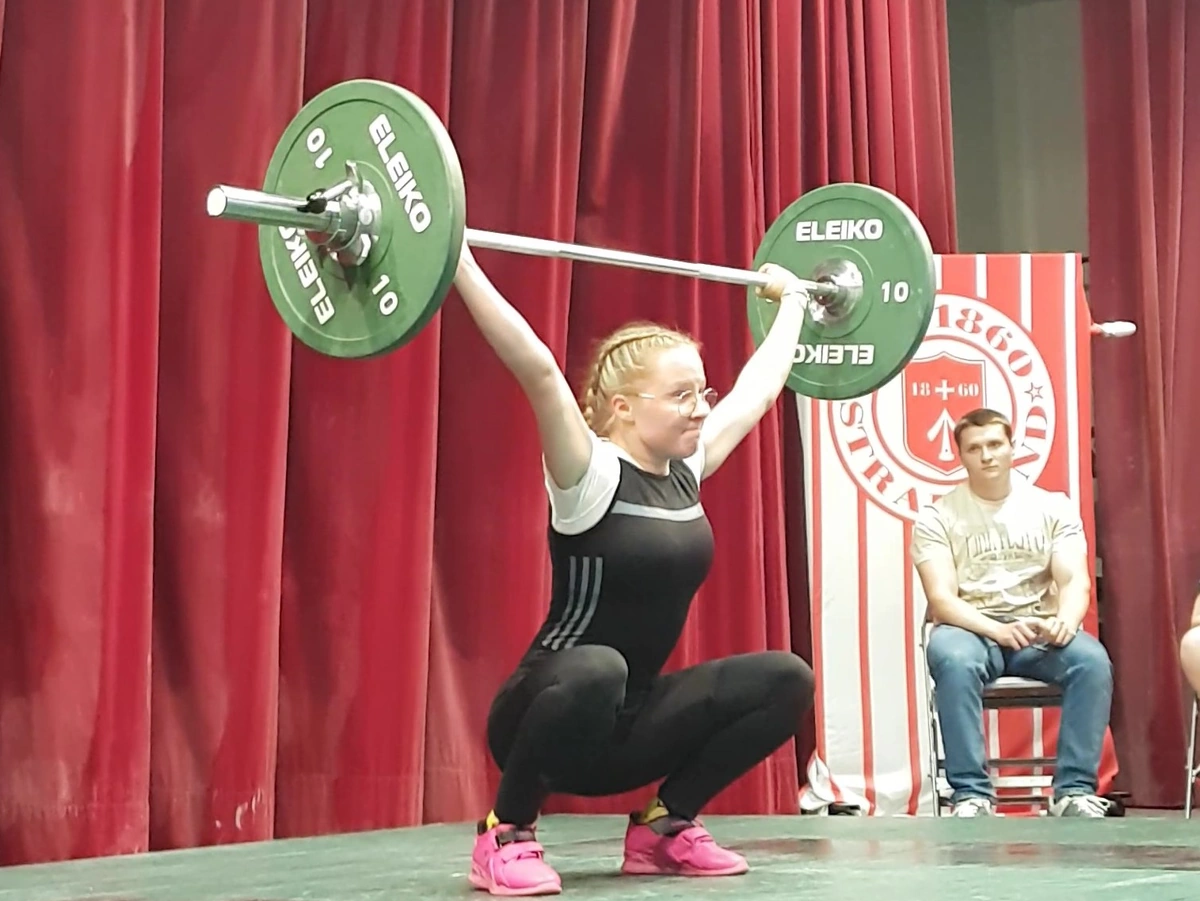 Norddeutscher Meistertitel für TSV-Nachwuchsheberin Helen Kruse