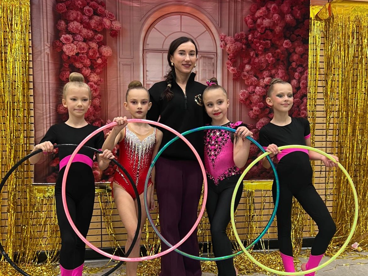 Internationaler Brandenburg Cup: Schweriner Sportgymnastinnen glänzen in Falkensee