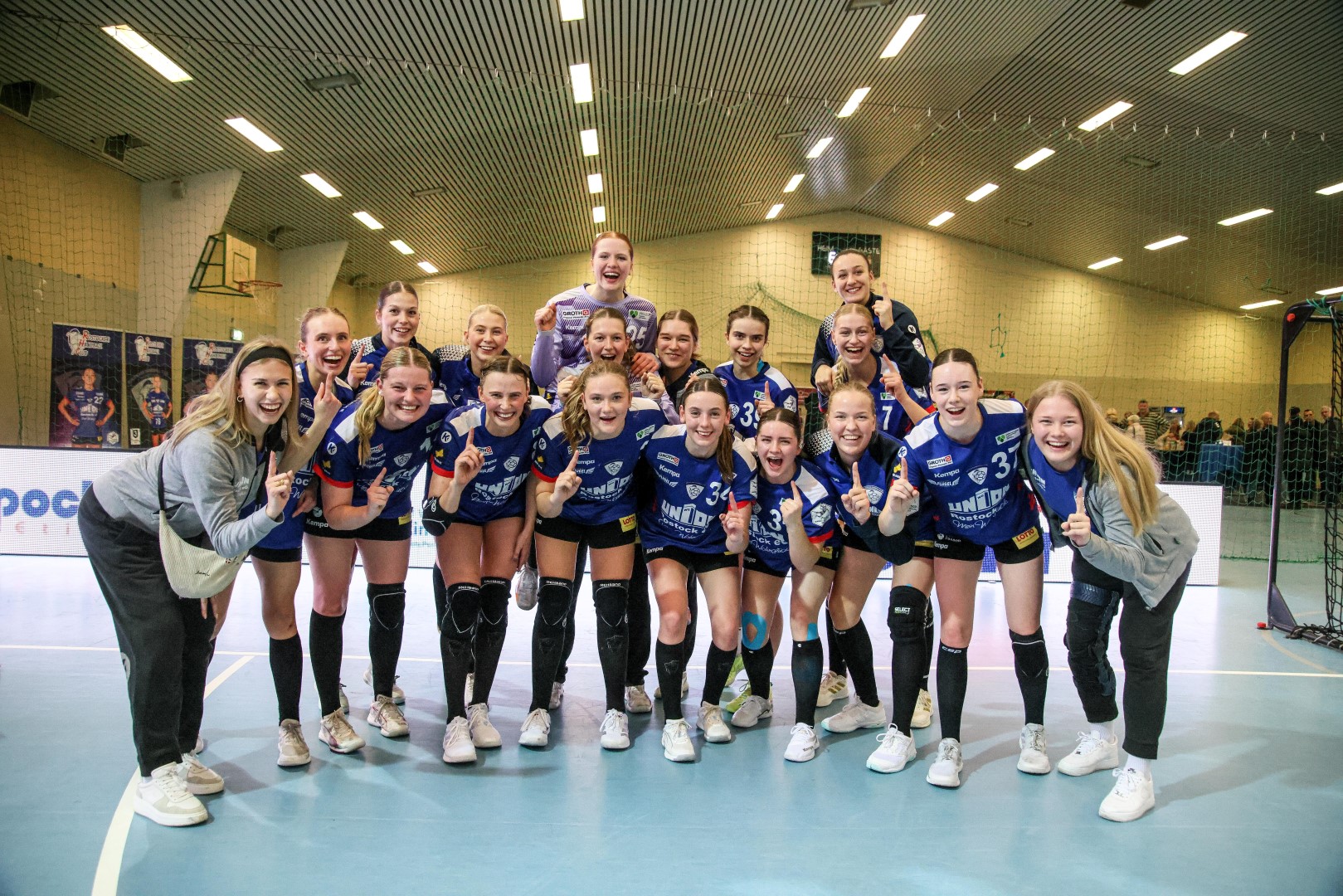 Dolphins erkämpfen sich wichtige Zähler