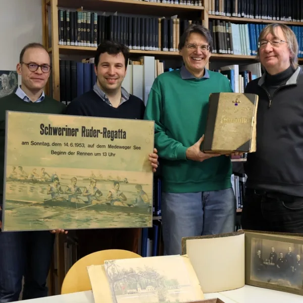 150 Jahre Rudersport: Stadtarchiv Schwerin erhält bedeutende Vereinsdokumente