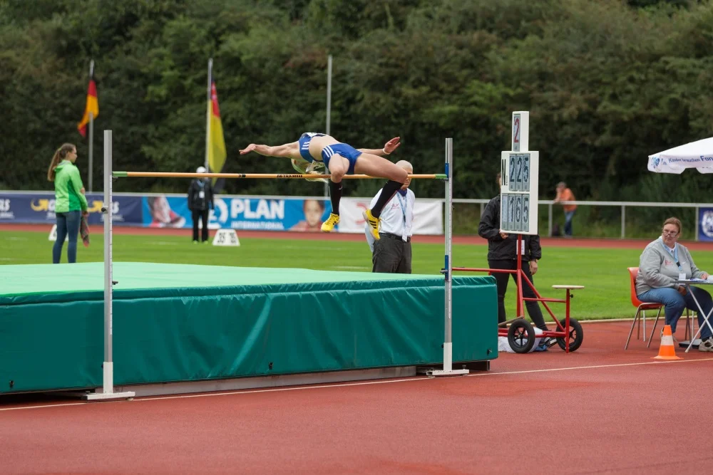 Hannah Bittorf gewinnt Bronzemedaillen im Hoch- und Dreisprung